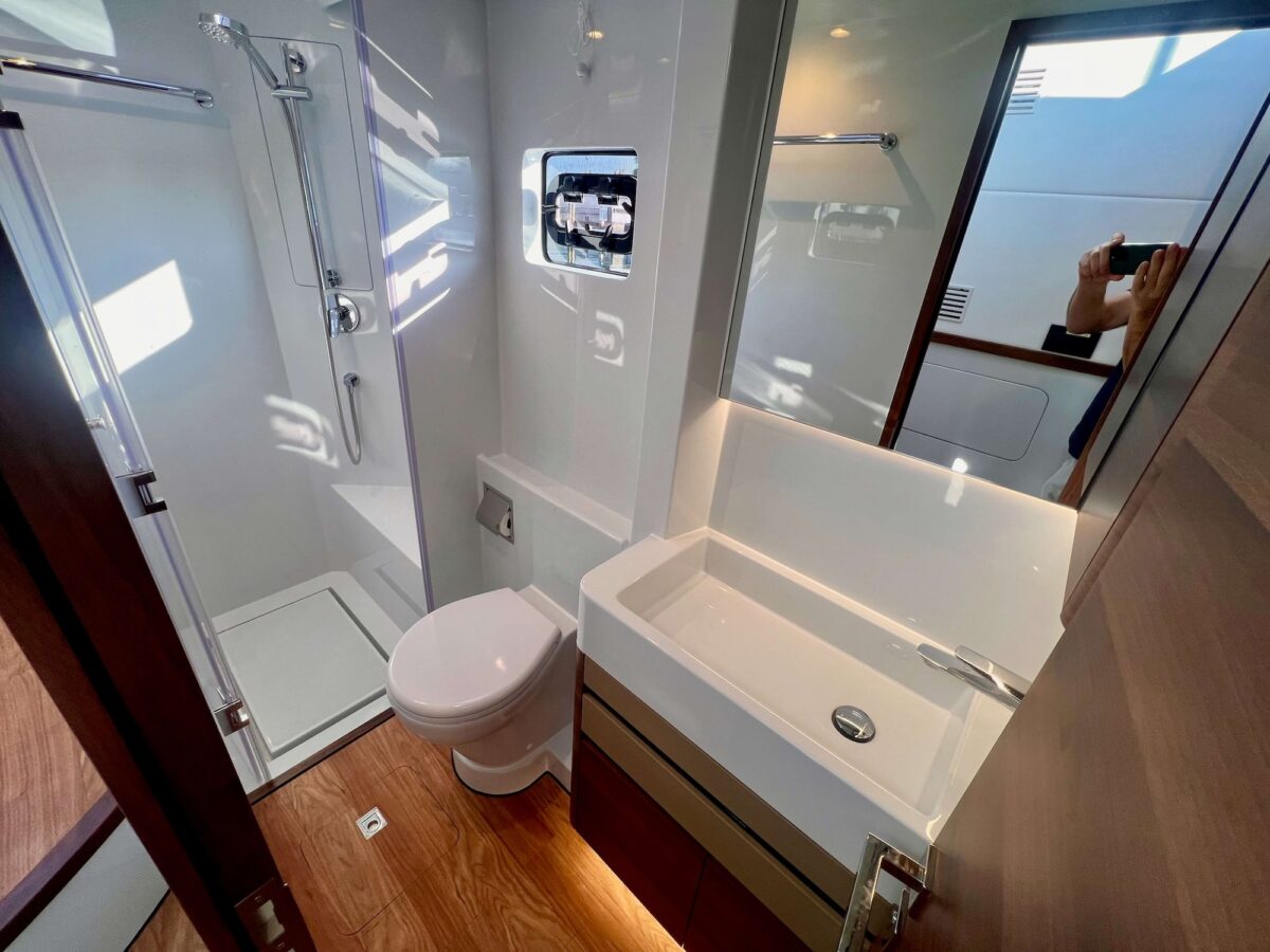 HH52-SCF-Rossinante-catamaran-20