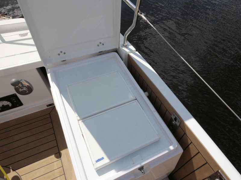 Elan-Impression43-Rossinante-Yachts-121