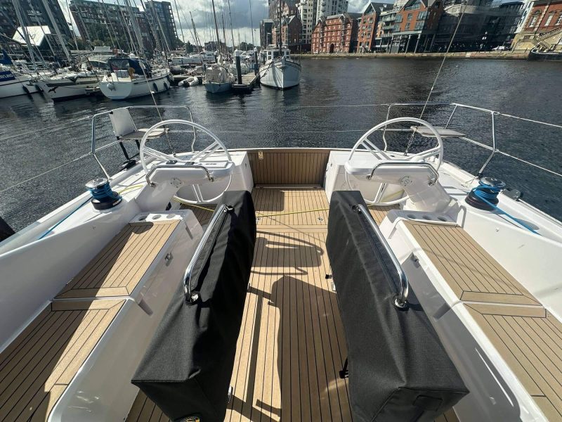 Elan-Impression43-Rossinante-Yachts-15