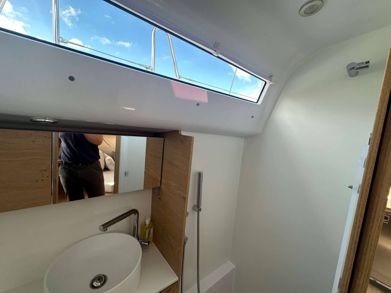 Elan-Impression43-Rossinante-Yachts-60