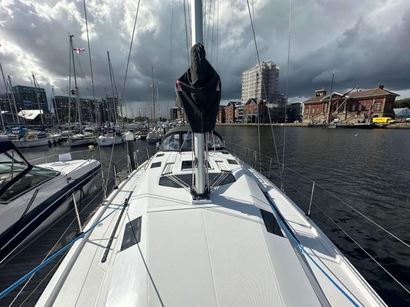 Elan-Impression43-Rossinante-Yachts-74