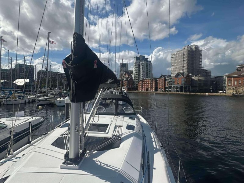 Elan-Impression43-Rossinante-Yachts-9