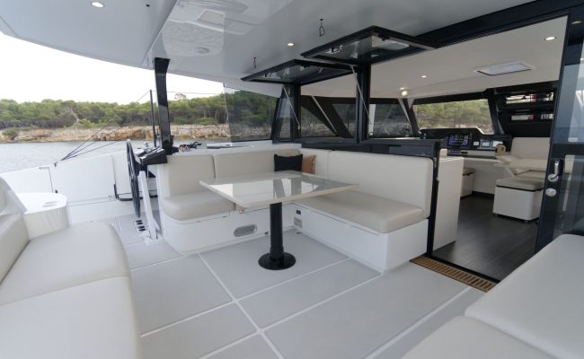 Rossinante-HH44-Exterieur-Catamaran-10