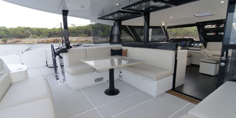 Rossinante-HH44-Exterieur-Catamaran-10